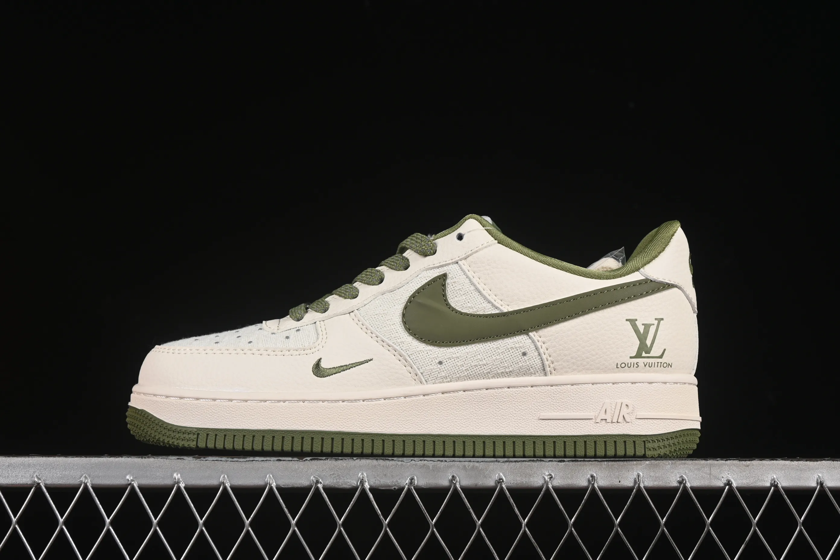 All categories Nk Air Force 1 Air Force series Nk Air Force 1 Low Air Force low-top Nike Air Force 1'07 Low LV joint linen beige green hook Air Force 1 low-top casual sneakers XX3168-192